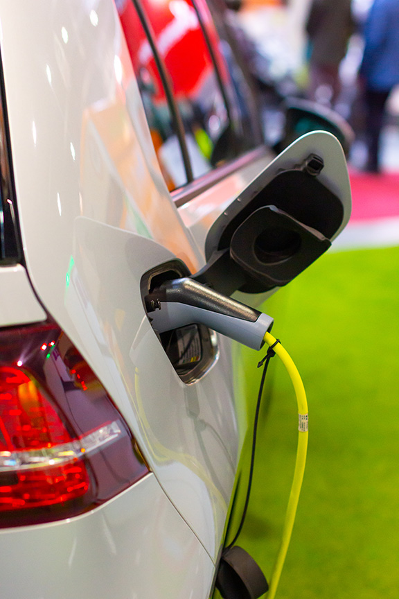 Tow Charge: Los Angeles'ta Hızlı, Güvenilir EV ve Yol Yardımı Hizmetleri | 7/24 Yanınızda